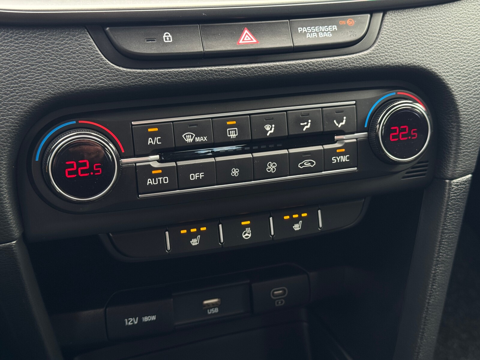 Kia XCeed - zdjęcie 29