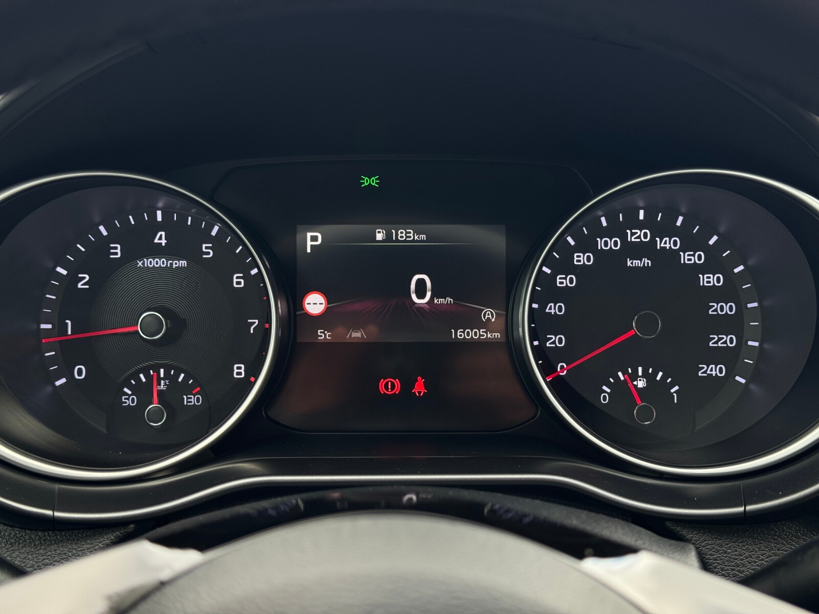 Kia XCeed - zdjęcie 25