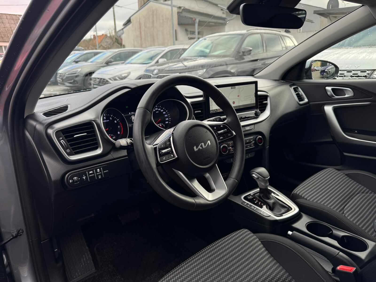 Kia XCeed - zdjęcie 9