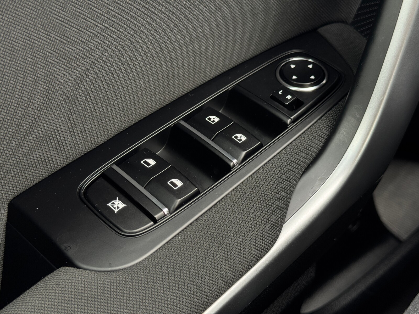 Kia XCeed - zdjęcie 33