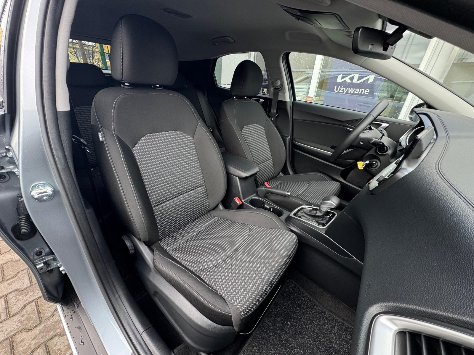 Kia XCeed - zdjęcie 17