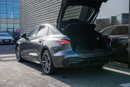 Hak | Tech Pro | BO | Ogrzewana Kierownica | Fotel El. Dynamica/Skóra