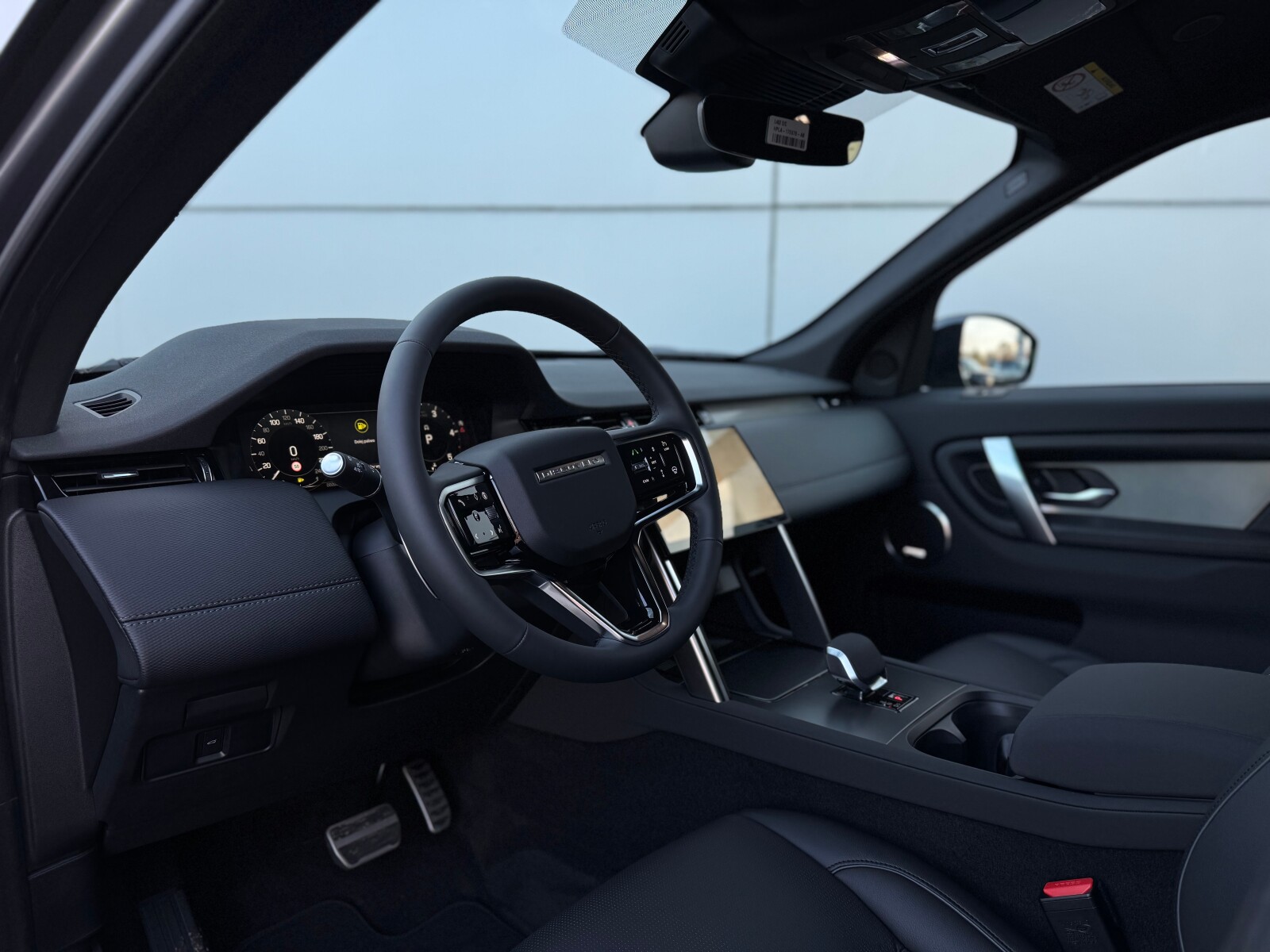 Land Rover Discovery Sport - zdjęcie 5