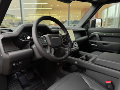 Defender MY26 3.0D I6 250 PS AWD Auto X-Dynamic HSE 110