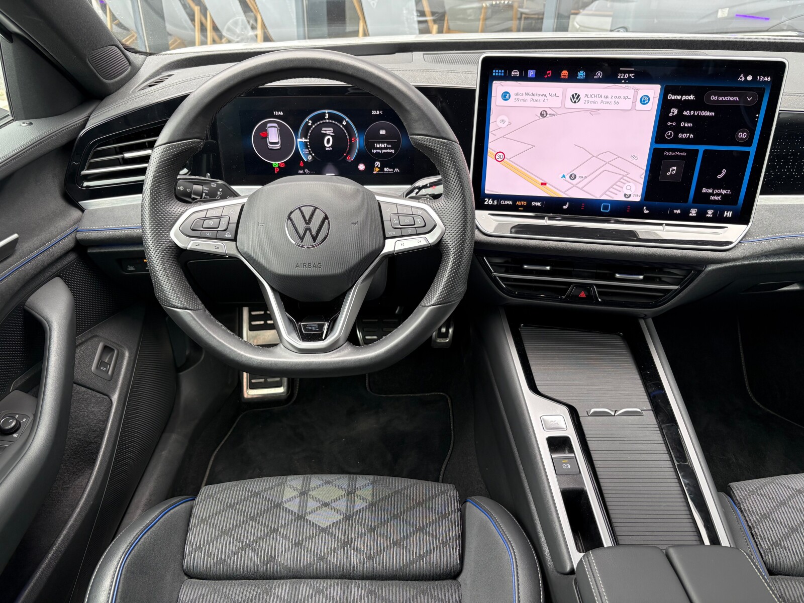 Volkswagen Passat Variant - zdjęcie 10