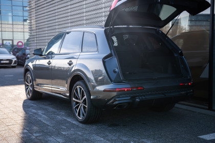 Oś / 7 Miejsc / Head-Up / Hak /