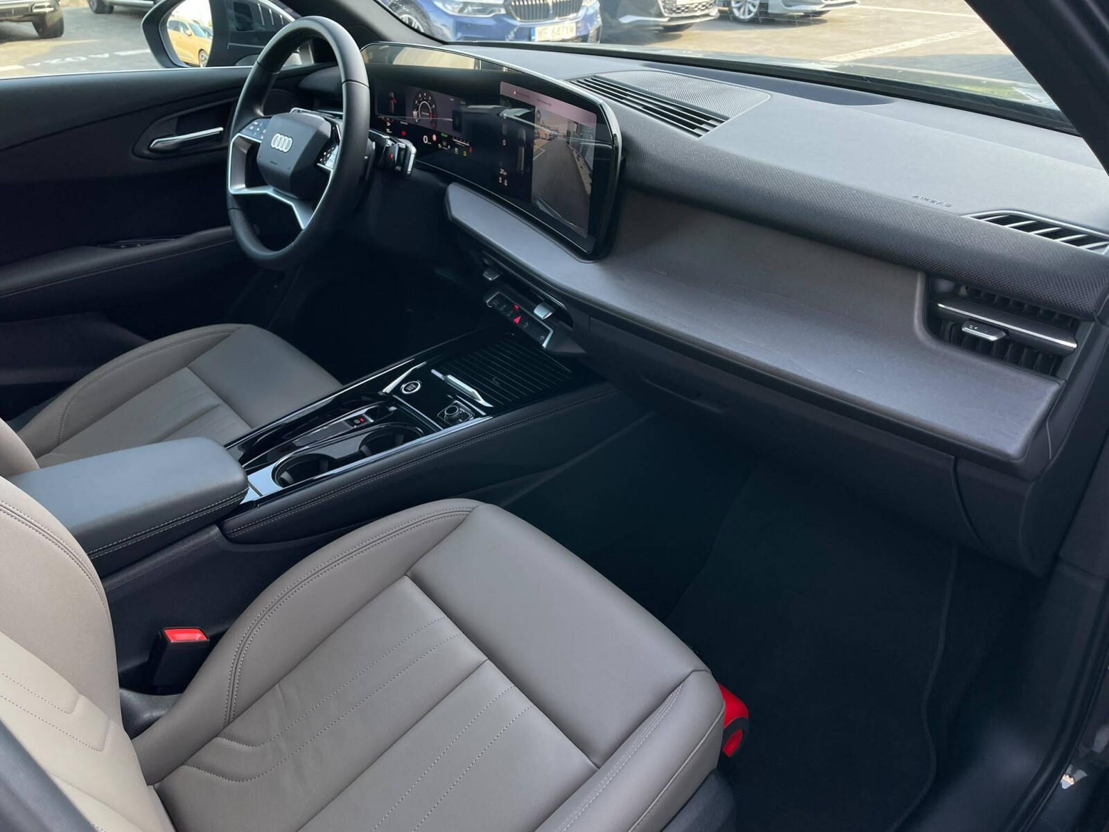 Audi Q3 - zdjęcie 21
