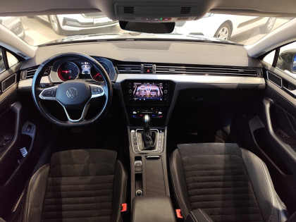 Volkswagen Passat Variant 2.0 TDI Elegance DSG 150 KM FV Marża