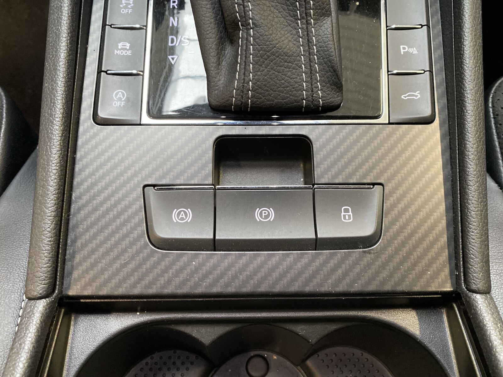 Škoda Superb Combi - zdjęcie 16