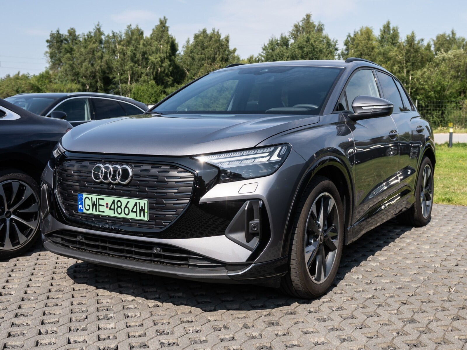 S-line/ 204 KM/ kamera cofania/ czujniki/ Matrix LED/ czerń+