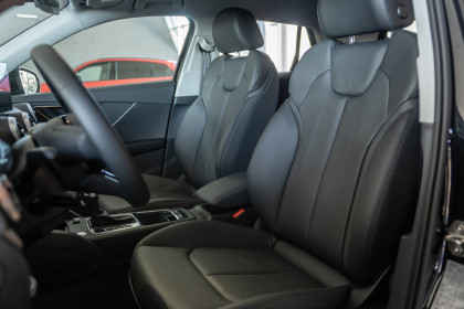 Audi Q2 ReflektoryLED/kamera Cofania/czujniki/nawigacja/ Audi Sound System
