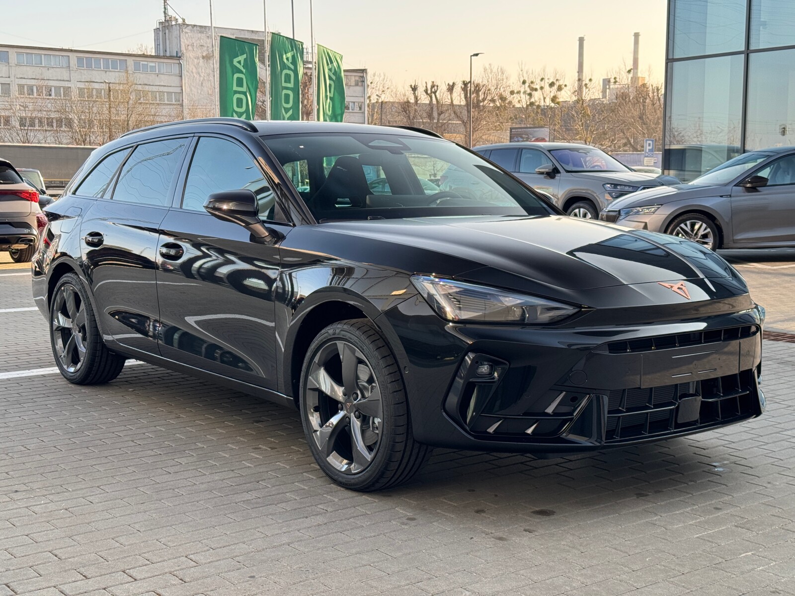 2.0 TSI 204KM 4Drive: Panorama, Hak, Martwe Pole, Fotele Kubełkowe