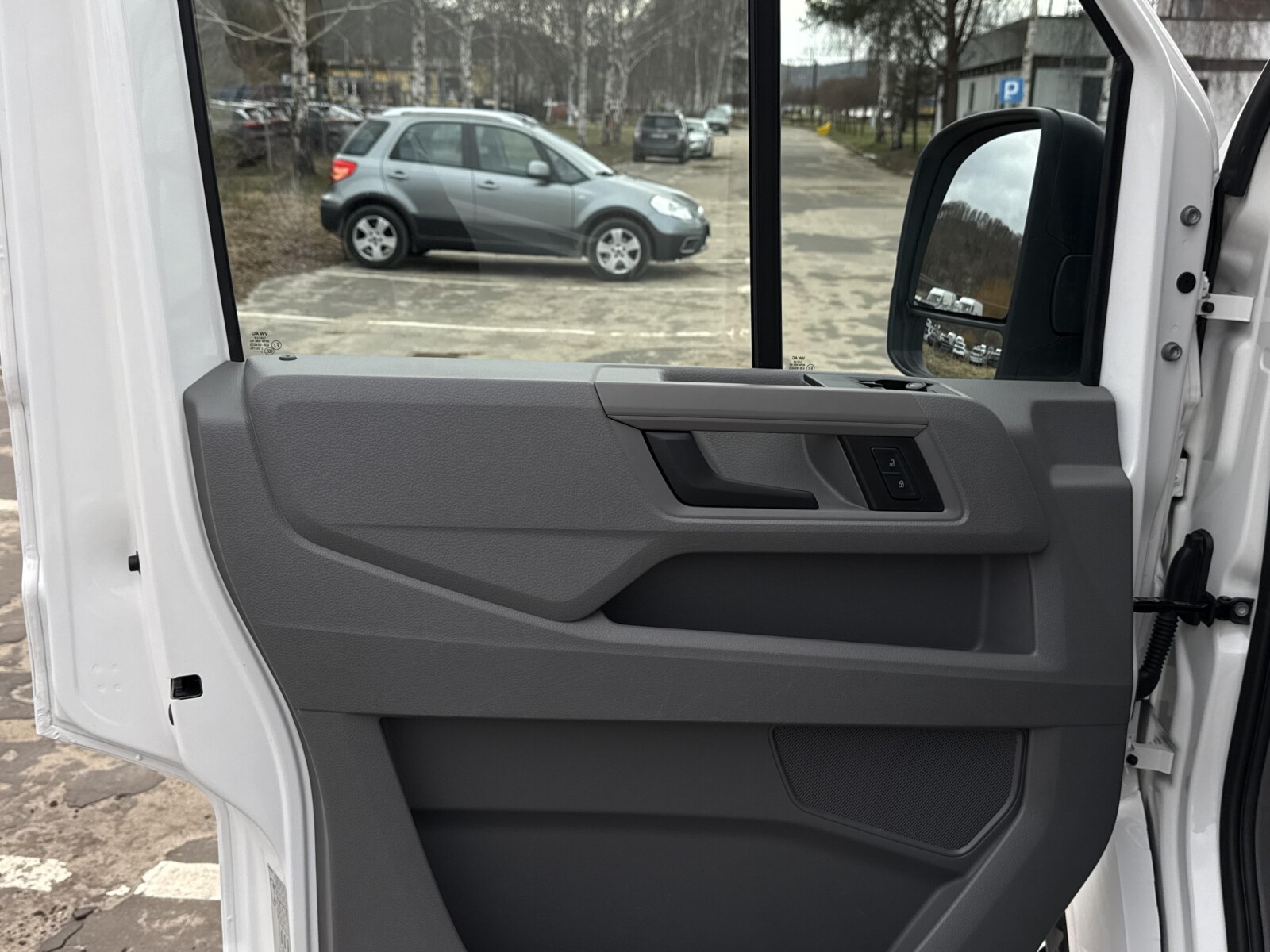 Volkswagen Crafter - zdjęcie 9