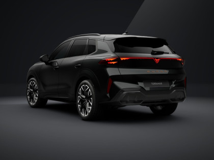 2.0 TSI 204KM 4Drive Adv. Edition: Intelligent Drive, Sennheiser+20tki