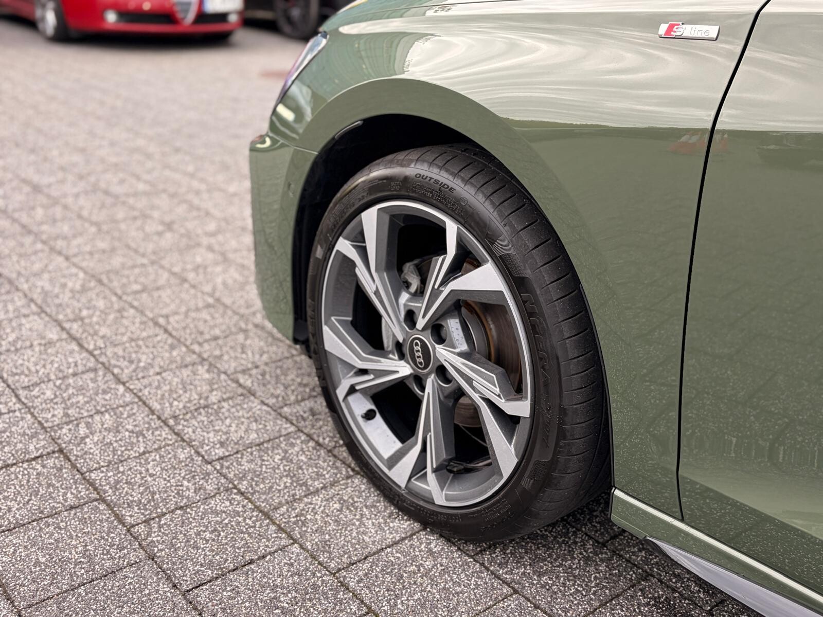 Audi A3 Sportback - zdjęcie 10