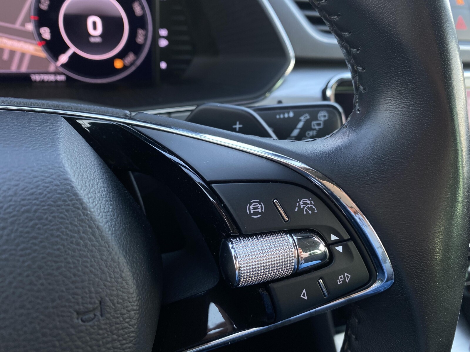 Škoda Superb - zdjęcie 22