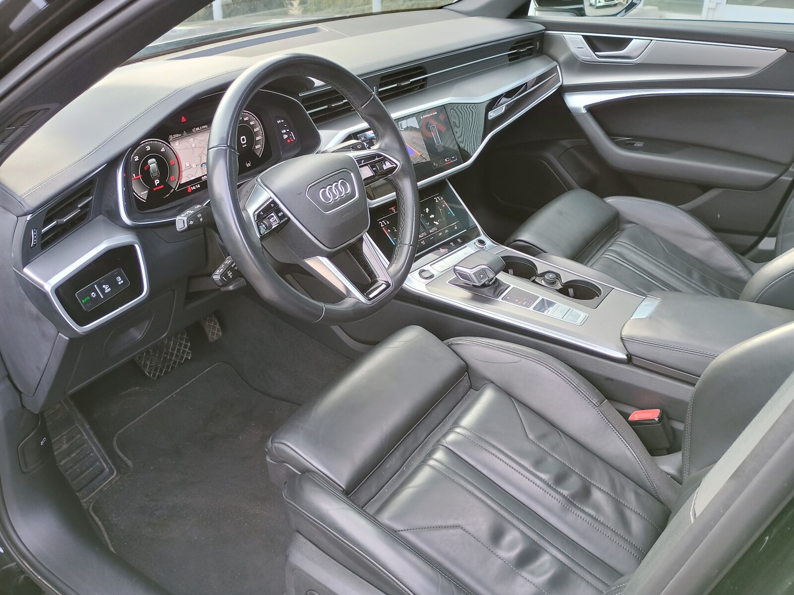 Audi A6 Avant - zdjęcie 19