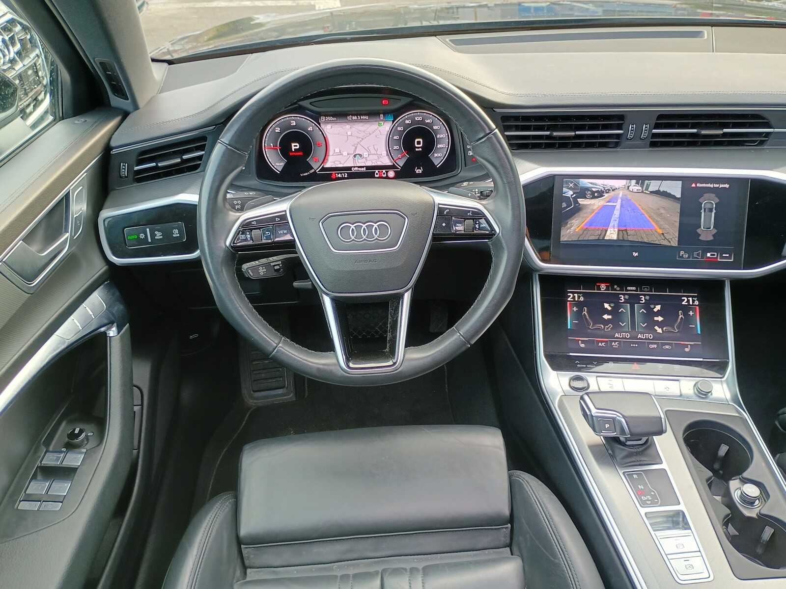 Audi A6 Avant - zdjęcie 17