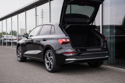 LED | Kamera Cofania | Fotele Elektryczne | AndroidAuto AppleCarPlay |