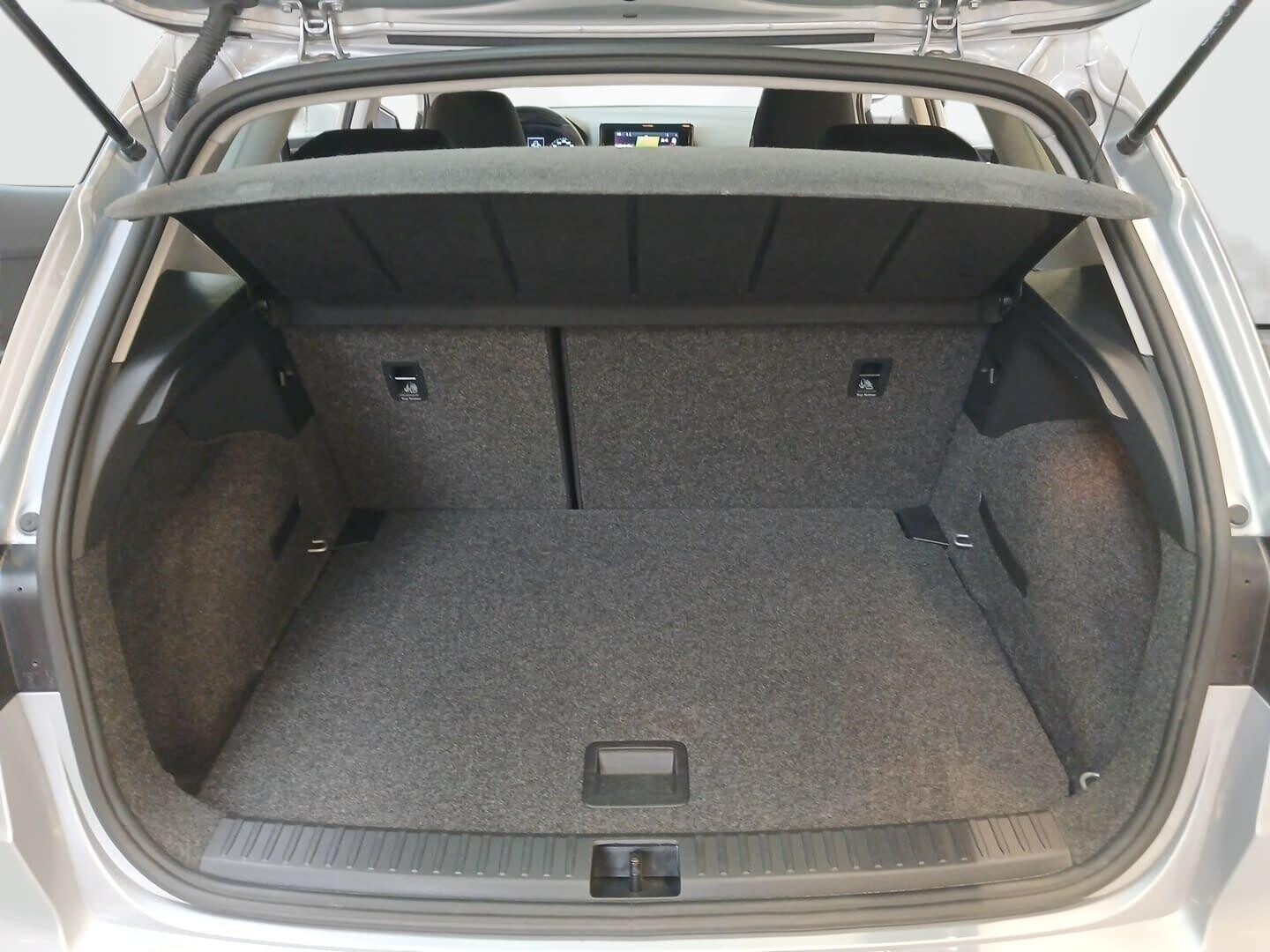 Seat Arona - zdjęcie 25