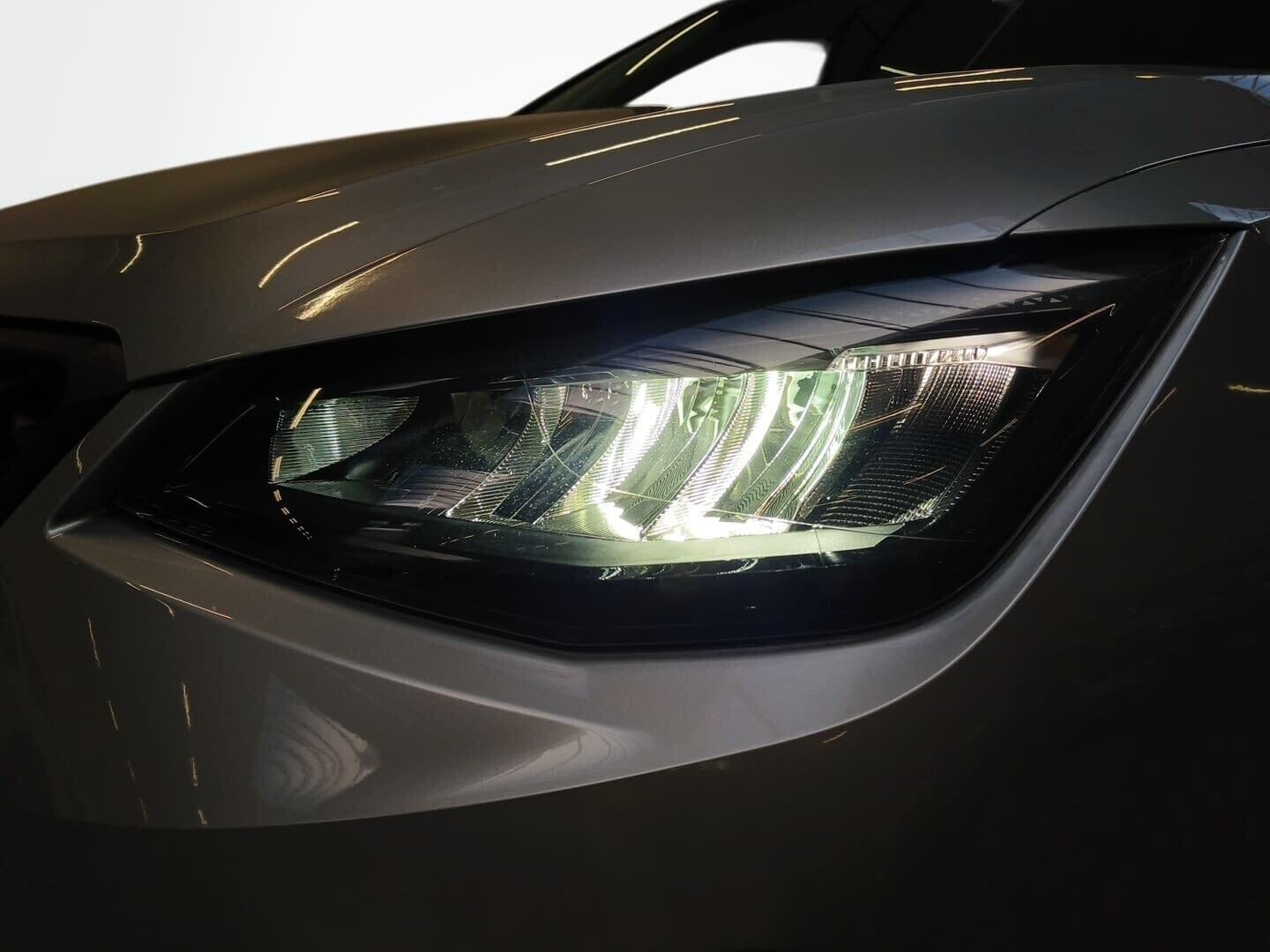 Seat Arona - zdjęcie 9