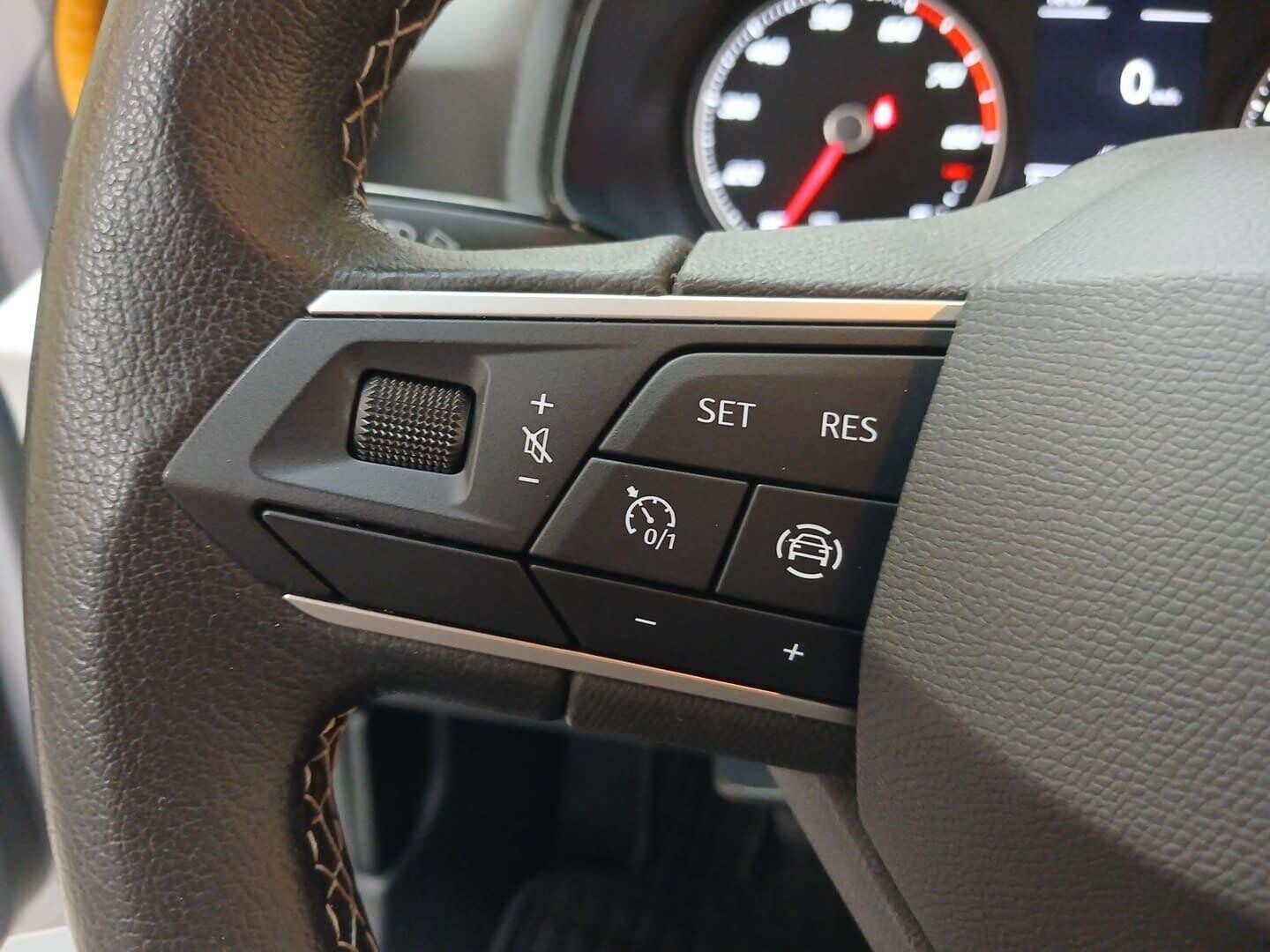 Seat Arona - zdjęcie 19