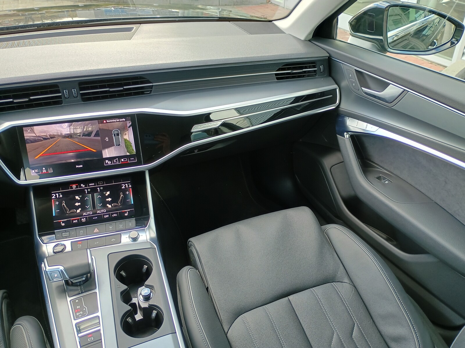 Audi A6 Avant - zdjęcie 16