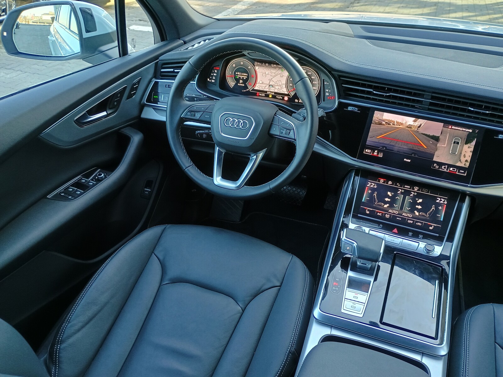 Audi Q7 - zdjęcie 15