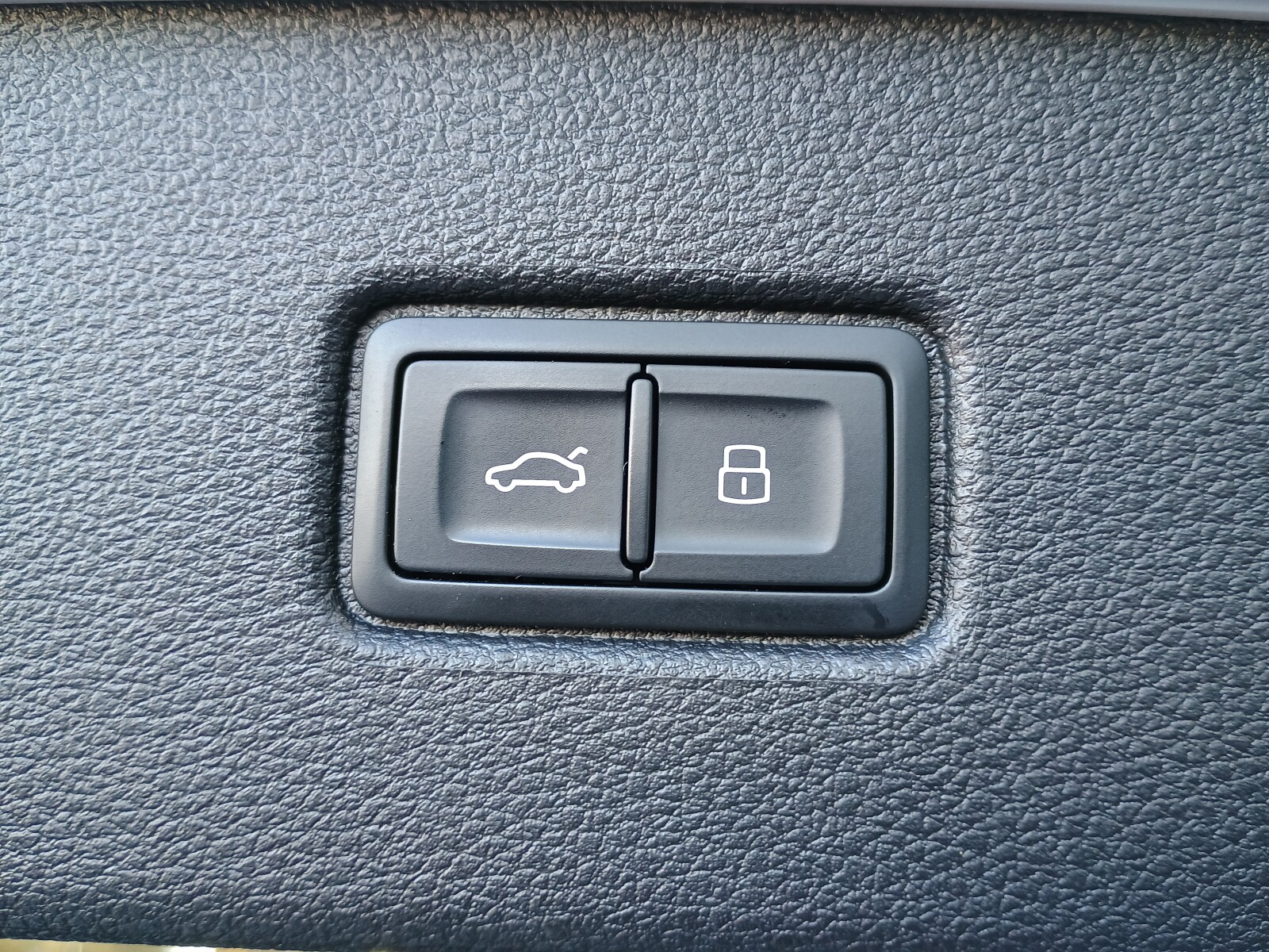 Audi Q7 - zdjęcie 9