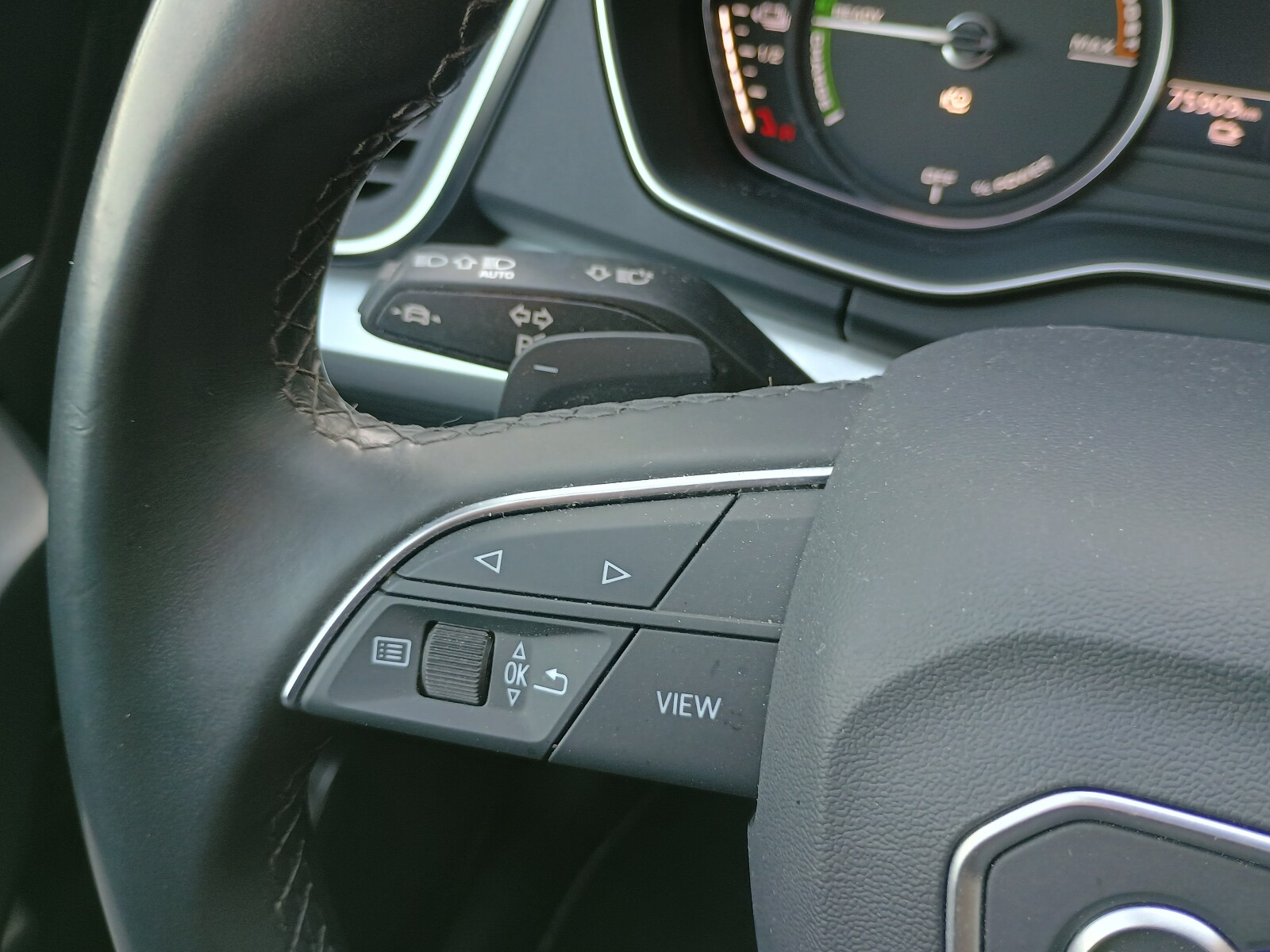Audi Q5 - zdjęcie 22