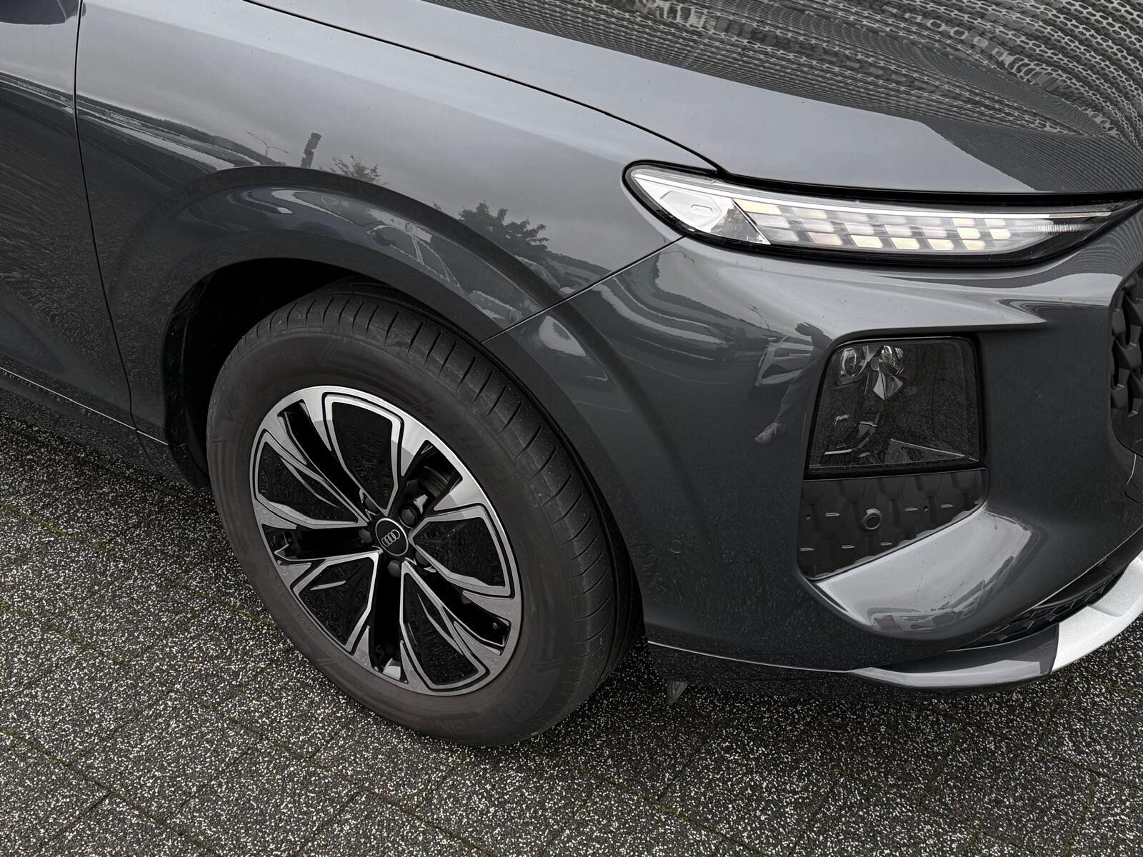 Audi Q3 - zdjęcie 10
