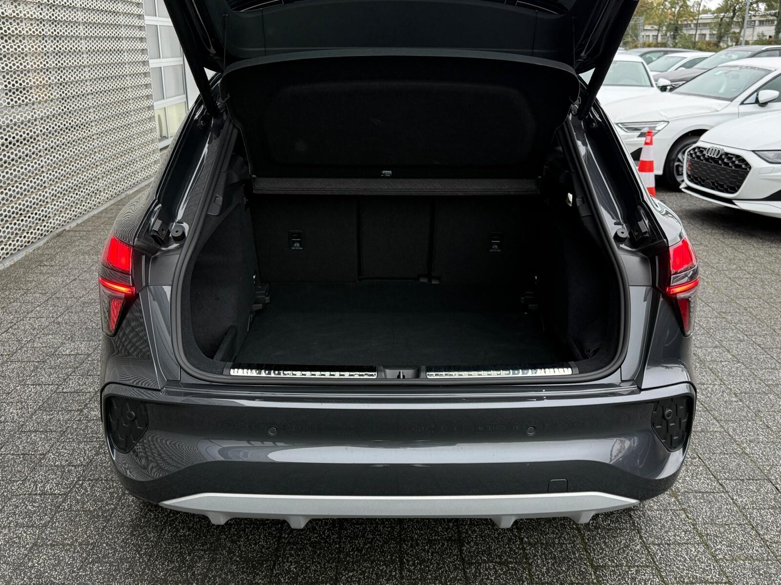 Audi Q3 - zdjęcie 12