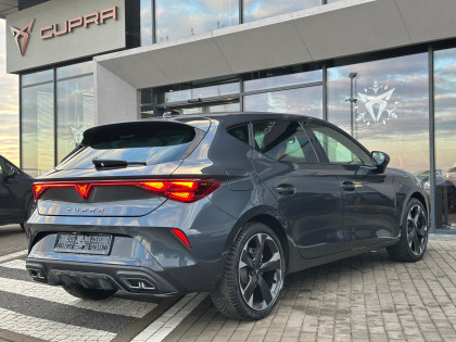 Pakiety: Edge, Dynamic Design, Inteligent Drive / Koło Zapasowe