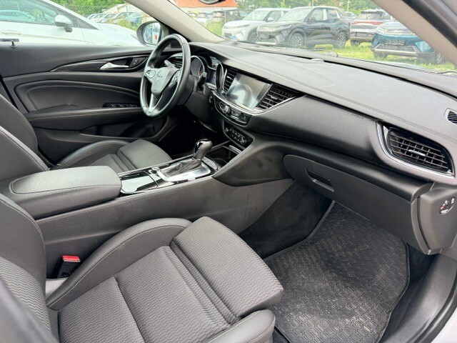 Opel Insignia - zdjęcie 7