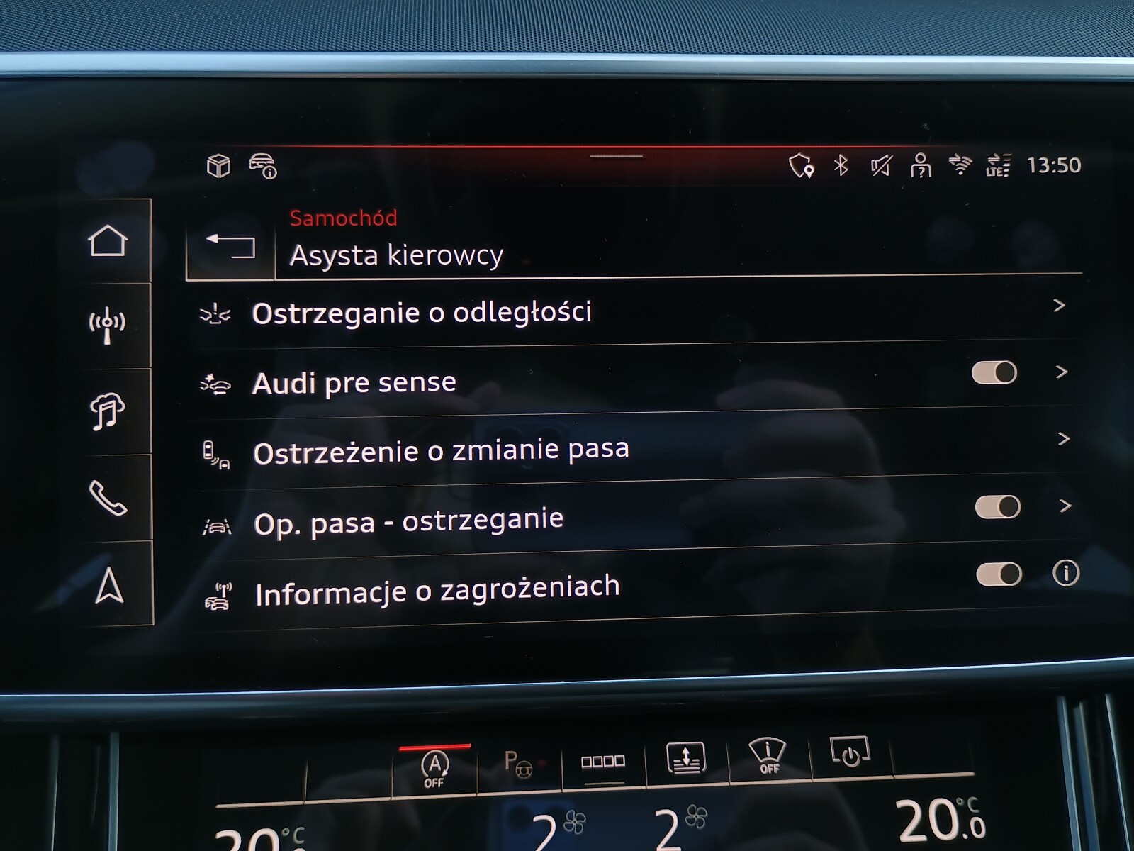 Audi A8 - zdjęcie 39