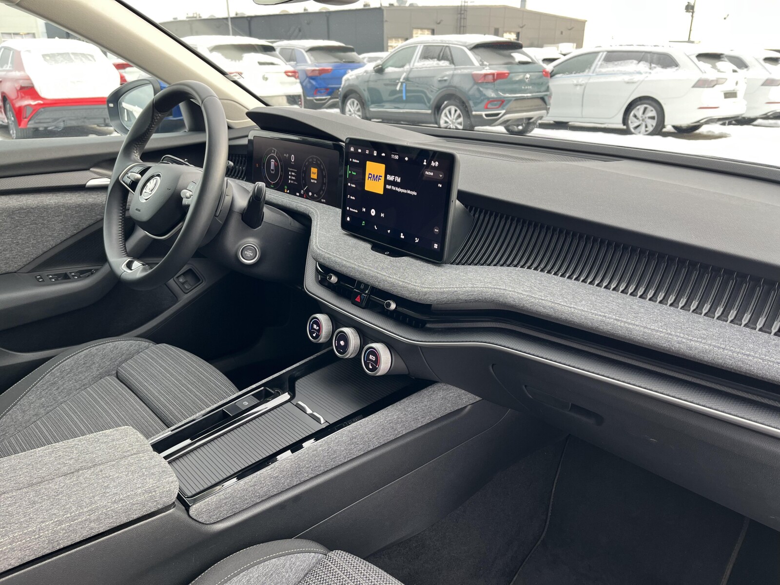 Škoda Superb Combi - zdjęcie 12