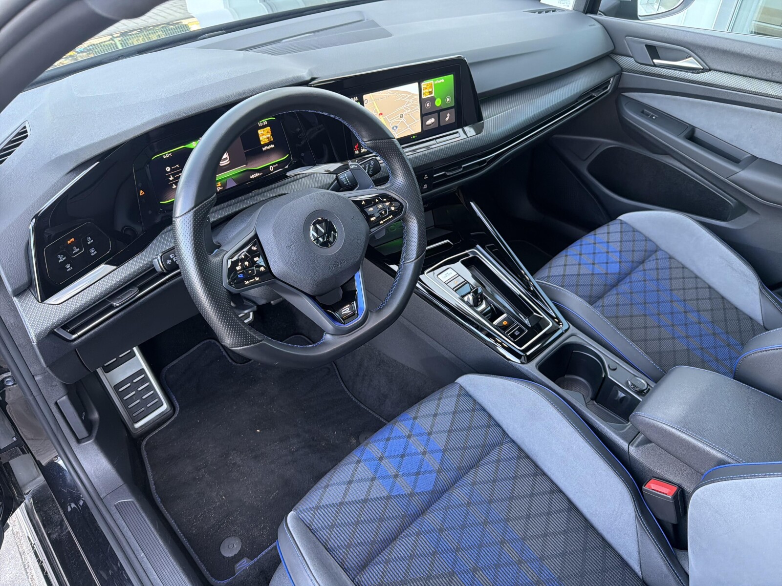 Volkswagen Golf Variant - zdjęcie 9