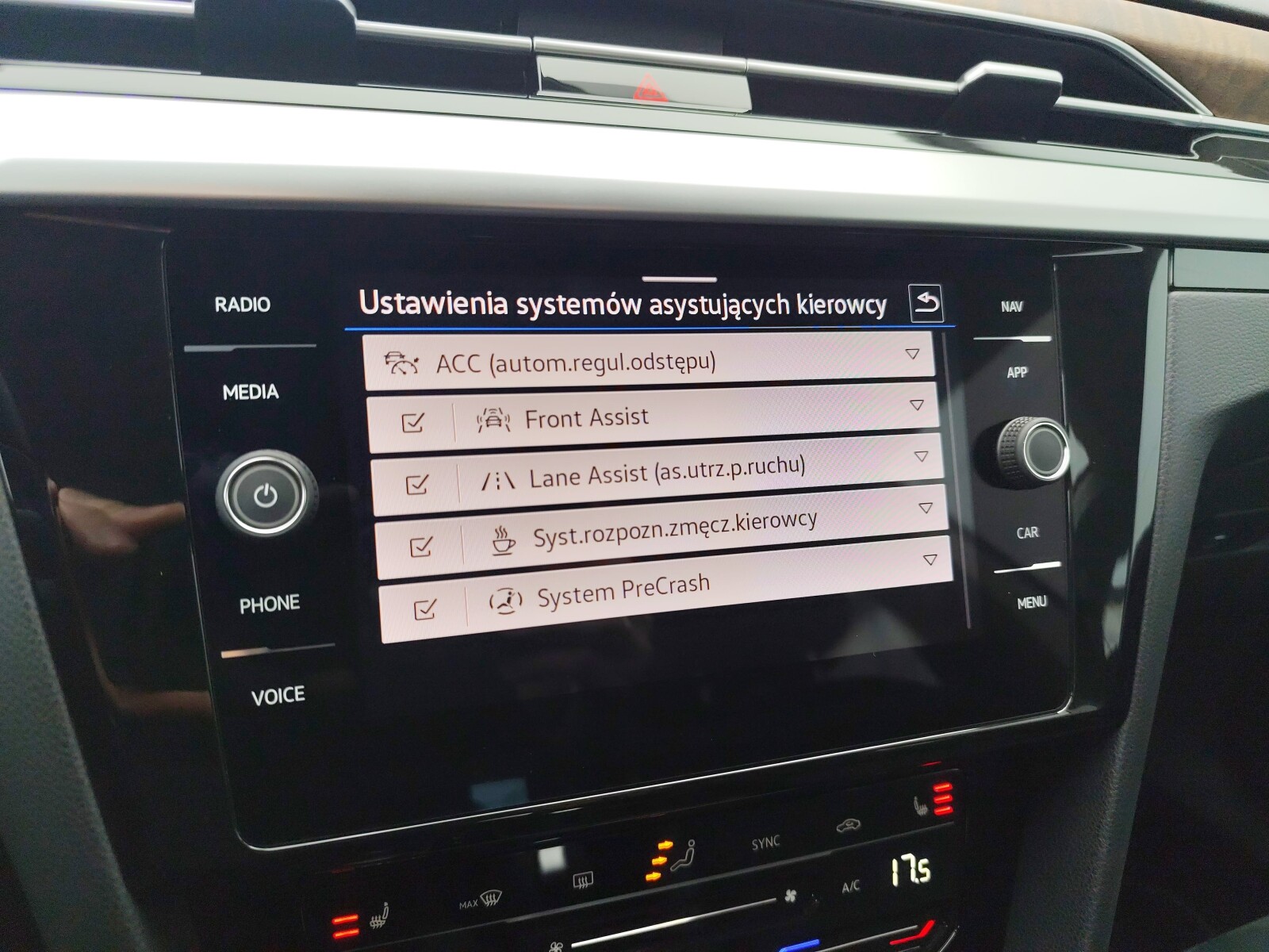 Volkswagen Arteon - zdjęcie 28