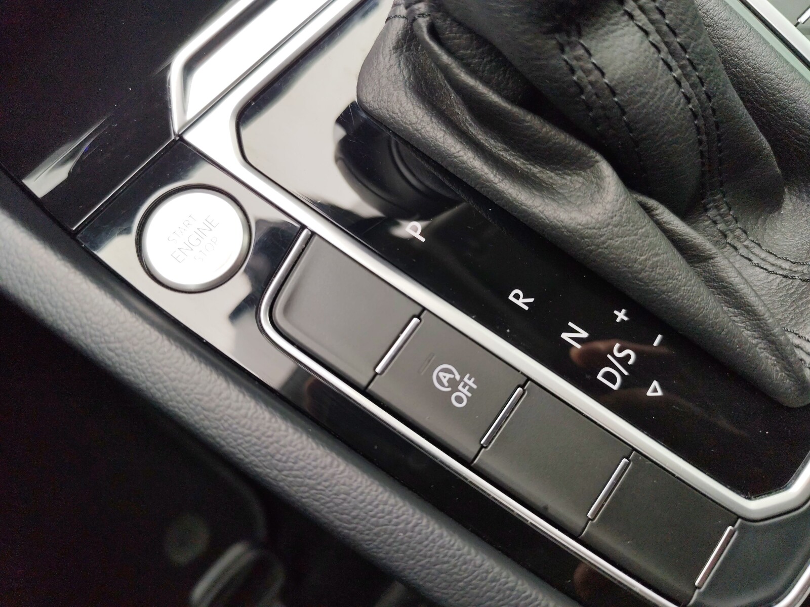 Volkswagen Arteon - zdjęcie 26