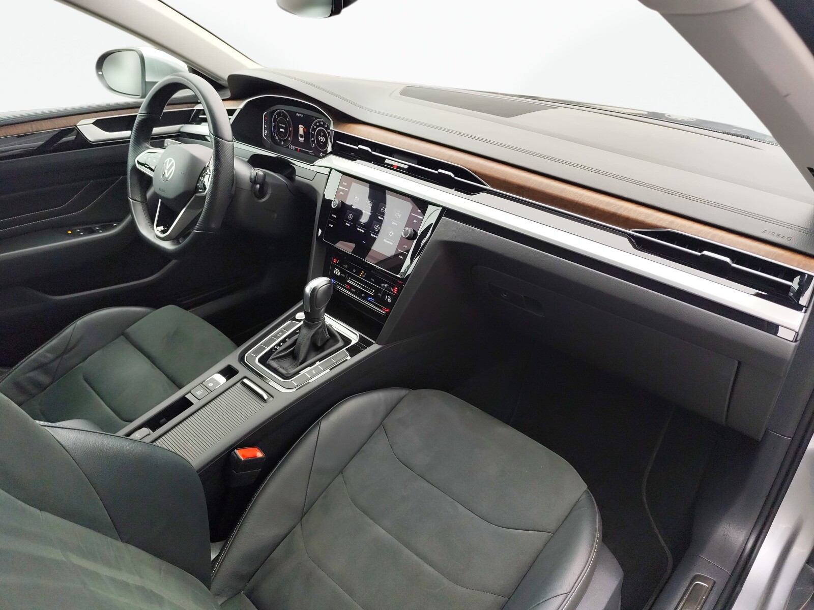 Volkswagen Arteon - zdjęcie 20