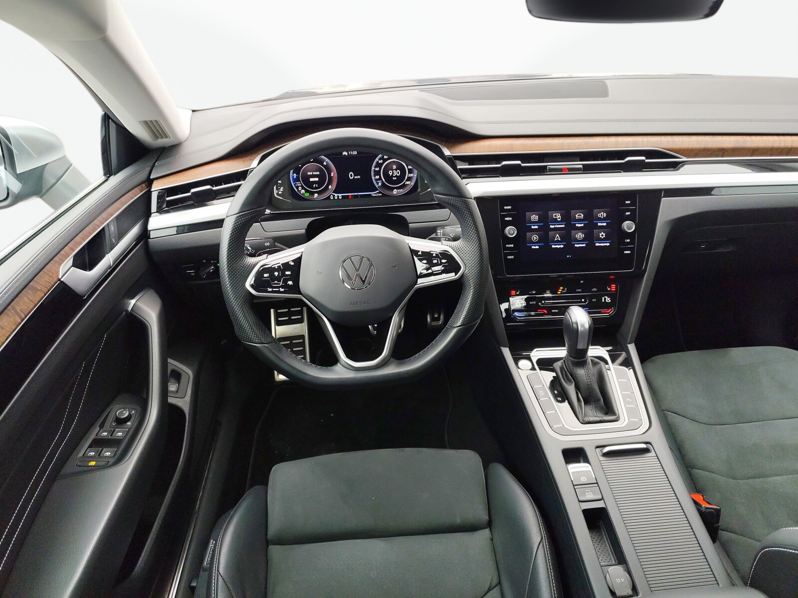 Volkswagen Arteon - zdjęcie 15