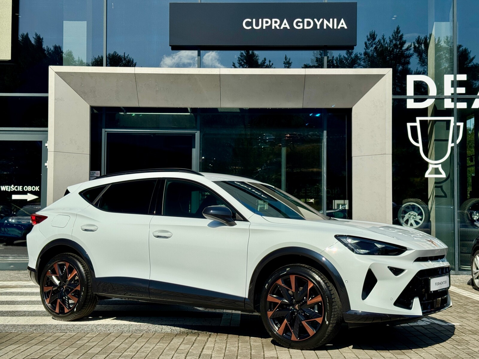 Edge, Dynamic DESIGN, Intelligent Drive, K. Zapas. - RABAT 24000 Zł