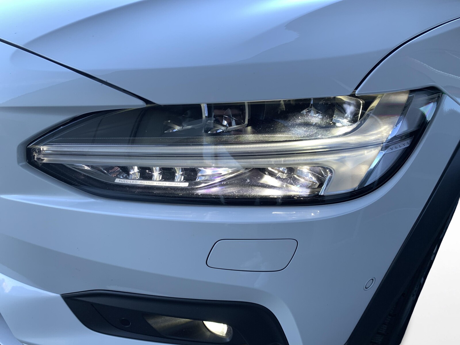 Volvo V90 Cross Country - zdjęcie 33
