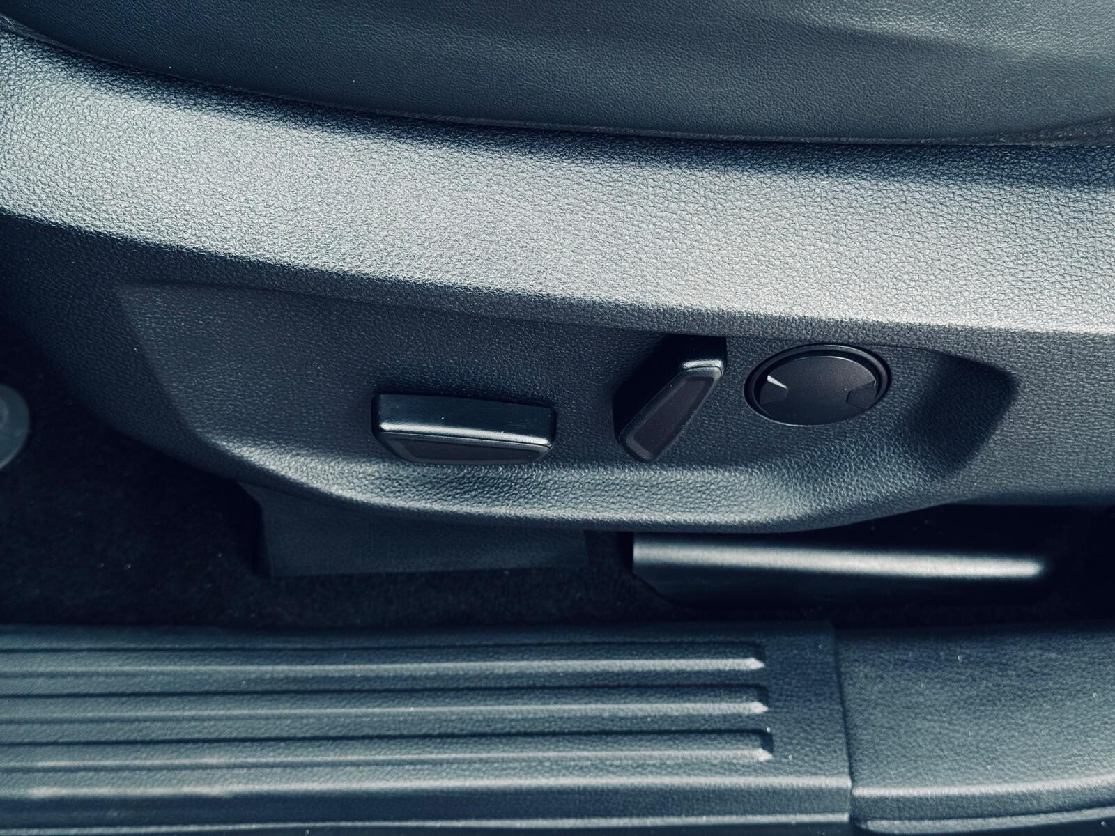 Volkswagen Amarok - zdjęcie 11
