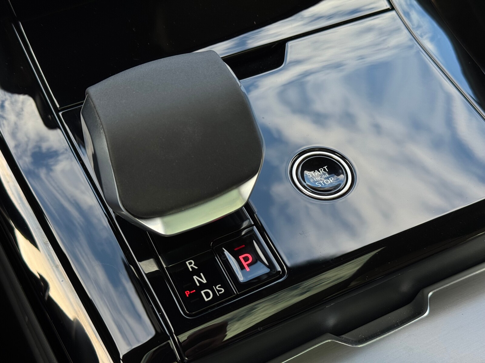 Land Rover Range Rover Sport - zdjęcie 20