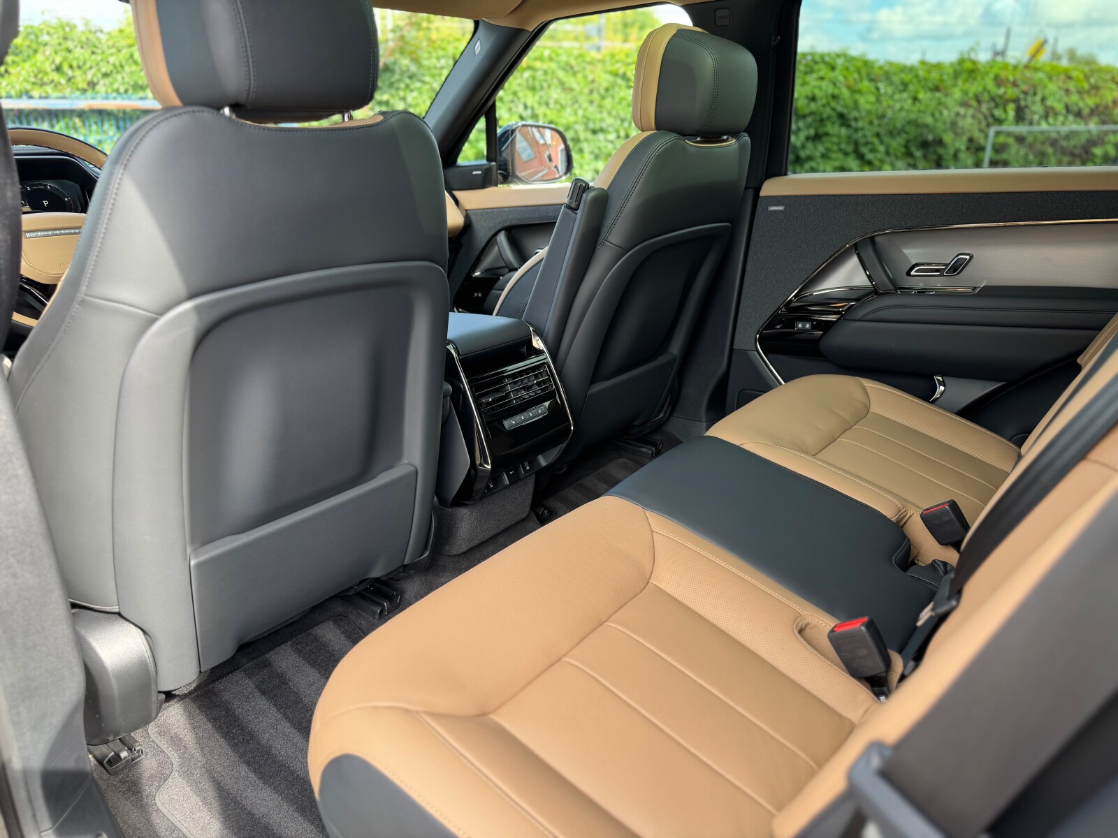 Land Rover Range Rover Sport - zdjęcie 22