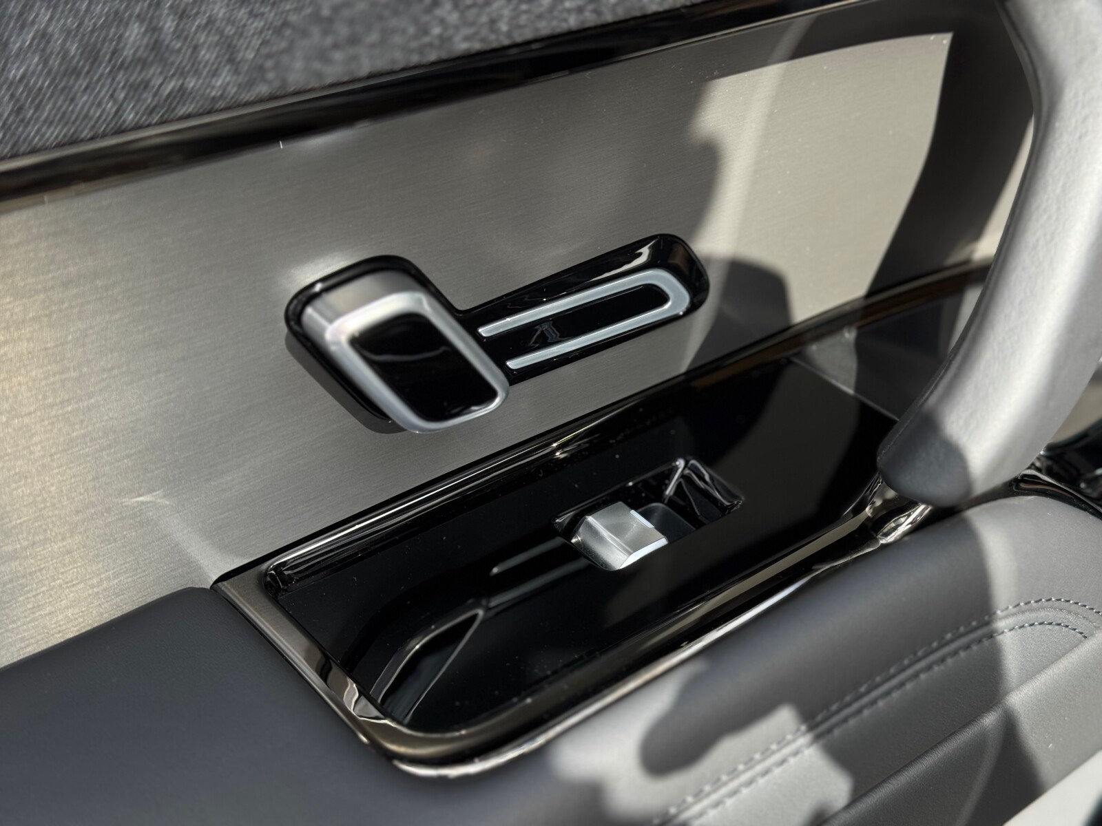 Land Rover Range Rover Sport - zdjęcie 23