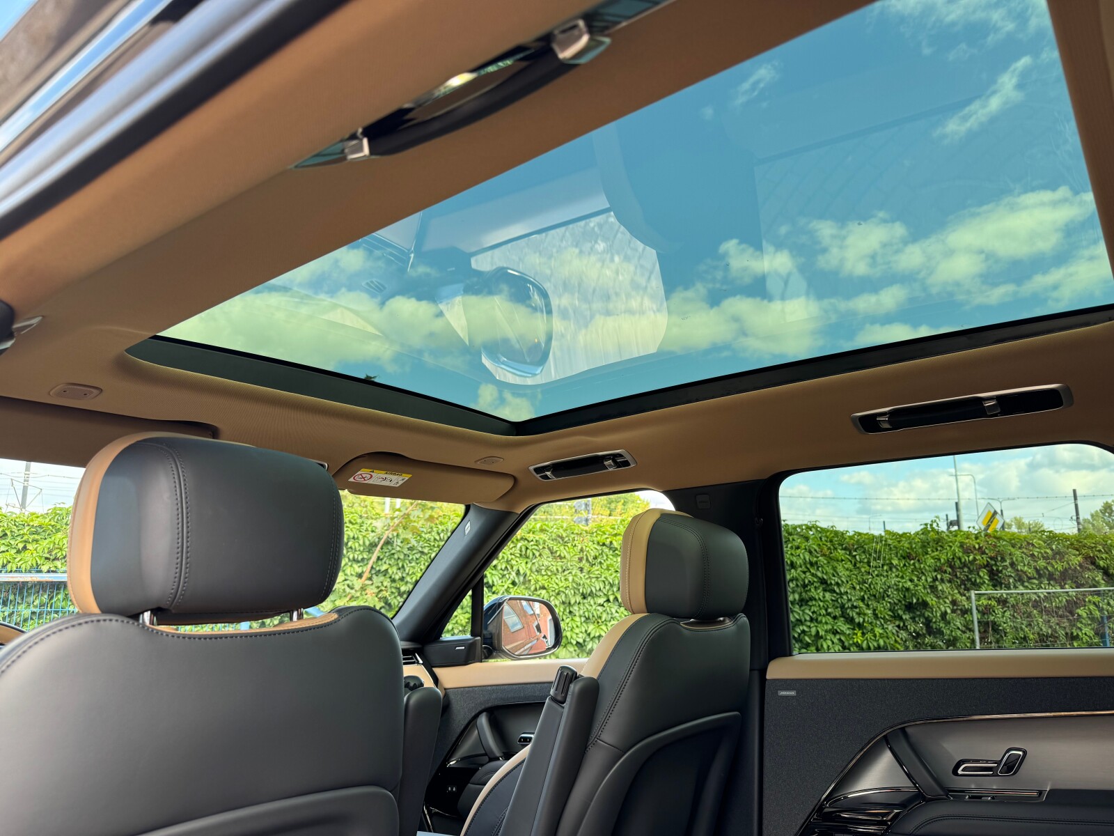 Land Rover Range Rover Sport - zdjęcie 28