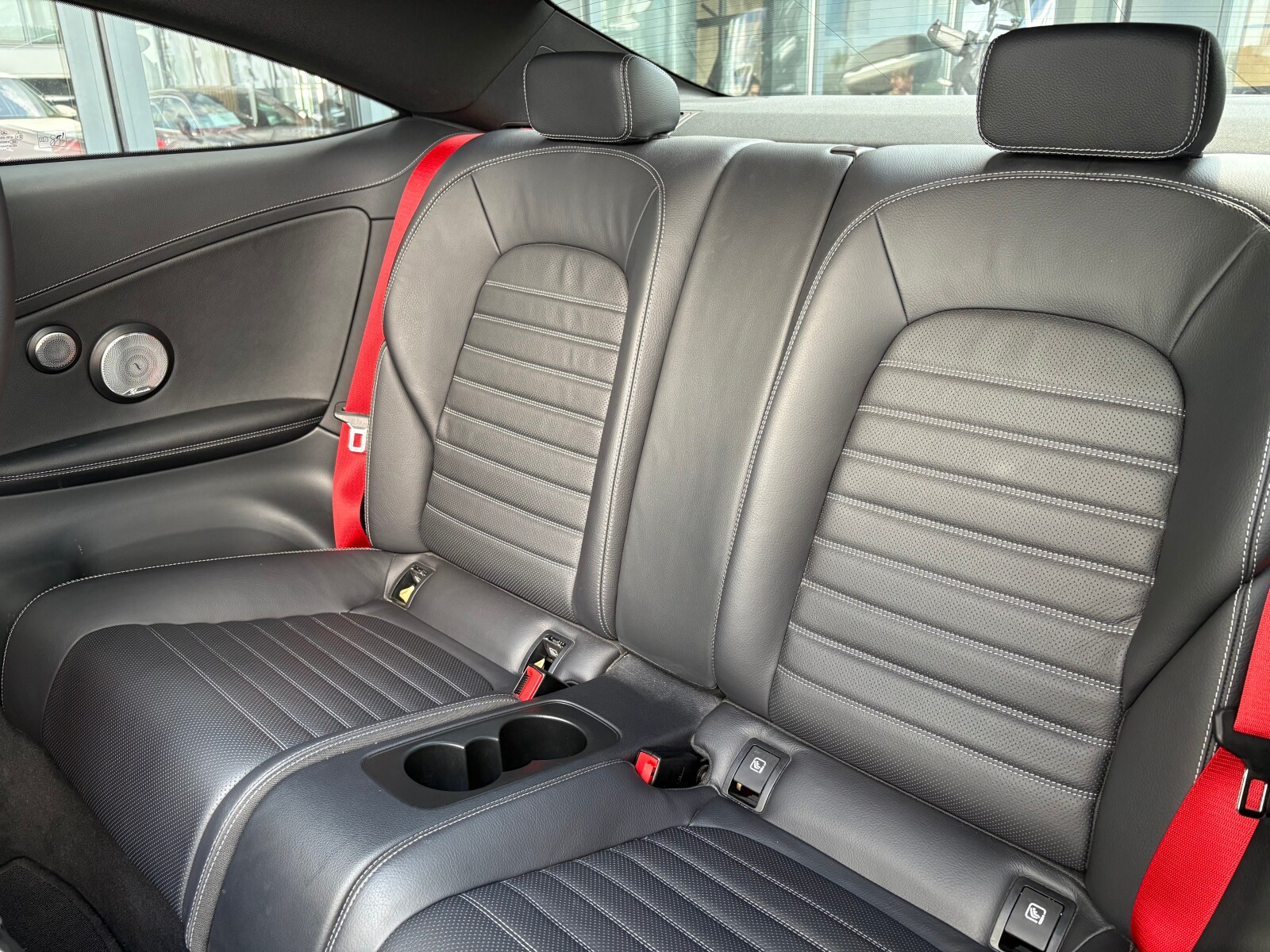 Mercedes-Benz C 43 AMG - zdjęcie 14