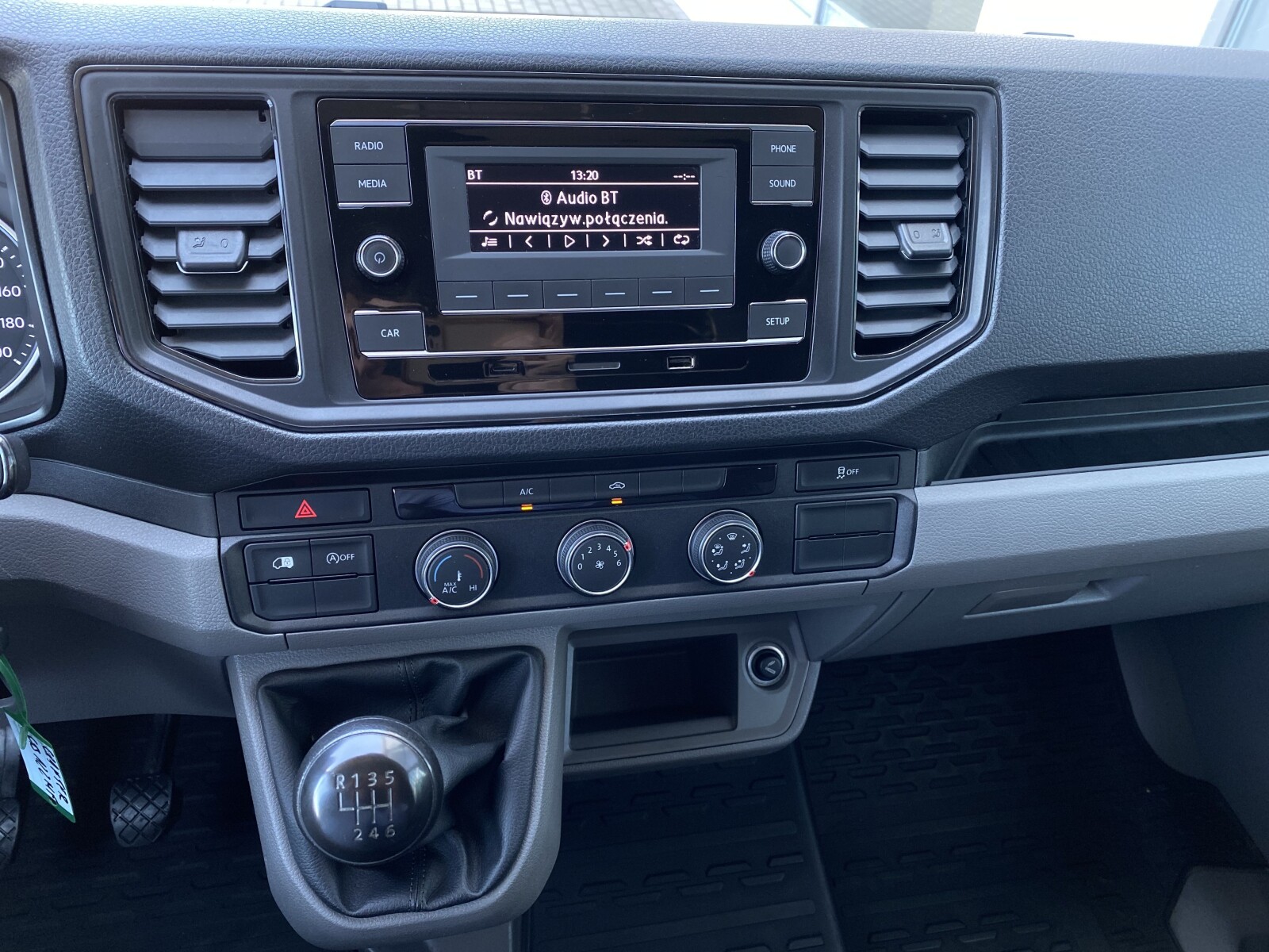 Volkswagen Crafter - zdjęcie 16